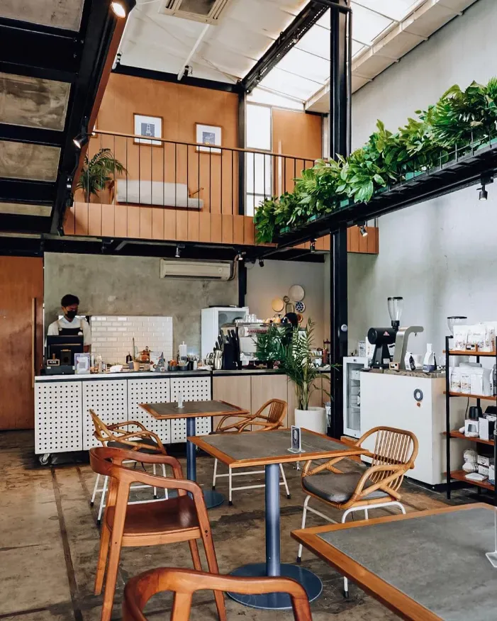 Gordi HQ via Instagram.com @elfinkopi, 1. Lukulokal, 2. Espressino Cafe, 3. Joco Coffee & Roastery, 4. Antasore Japanese Dining, 5. Deloret Cafe, 6. Tetiba Coffee & Eatery, 7. Bermvda Coffee, 8. Jenja Jakarta, 9. Eleven Trees, 10. Yesterday Backyard, 11. Kopi Kamu, 12. Woodpecker Coffee, 13. Bulaf Cafe, 14. Ottoman’s Coffee Citos (TUTUP), 15. Social Affair, 16. Shisha Cafe, 17. Holycow! Steakhouse by Chef Afit, 18. Hole In One Coffee Cafe, 19. Gordi HQ, 20. Twin House, 21. Kafe Lapan Puluh, 22. Gerilya Coffee and Roastery, 23. Commonroom Coffee, 24. Shabu Hachi, 25. Roti Bakar 88