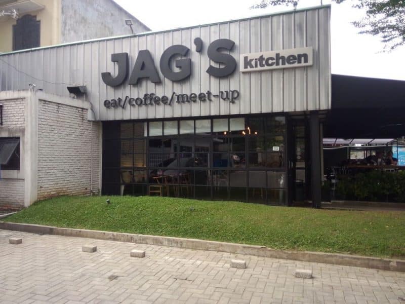 JAG’s Kitchen via Pergikuliner, 1. Toko Kopi Seduh, 2. Koffie Home, 3. Kedai Palito, 4. De Ngokow Coffee Roastery &amp; Tea Club, 5. Ladang Coffee, 6. Bakoel Susu, 7. Widstick Coffee and Dessert, 8. Roti Bakar 88, 9. Two D Coffee Roastery, 10. Warung Starmeal , 11. You Coffee and Resto, 12. Batavia Kofffie, 13. Sipirock Coffee, 14. Kapiola, 15. JAG’s Kitchen, 16. Kupikirin Kopi, 17. Lemme Get Space Coffee &amp; Co Working, 18. Netijen Café &amp; Resto, 19. Kedai BR Live Musik, 20. The Café Langit, 21. Pallet Coffee Jagakarsa, 22. Happiness Kitchen and Coffee Jagakarsa, 23. Latar Kopi, 24. Cafe &amp; Resto Serendipity (Poolside &amp; Garden View), 25. Garden Cafe, 26. Kedai Abah Coffee Jagakarsa, 27. Ranies Kitchen &amp; Coffee, 28. Sure Coffee &amp; Eatery Jagakarsa, 29. Dessert Darlings by Agustina Anggri, 30. Worthland Coffee, 31. Western Cape, 32. Warkop Berkah Big’s Family, 33. TEGUK, 34. KOPIOLA, 35. TETTA KOPI