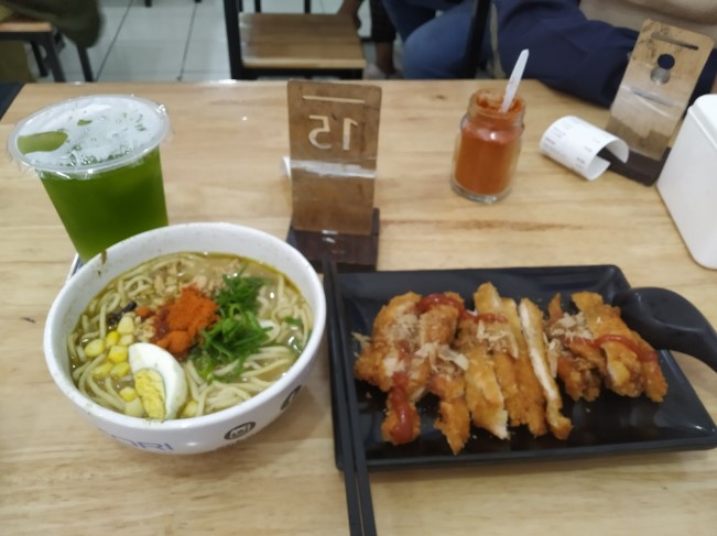 Kedai Mie Ramen & Sushi meldiany ramadhona, 1. KIOSK MEAT & GRILL RESTAURANT, 2. Marawa Beach Club, 3. Rimbun Espresso & Brew Bar, 4. Kedai Cisangkuy GOR, 5. V Coffee, 6. Safari Garden Cafe & Restaurant, 7. Kedai Mie Ramen & Sushi, 8. Kubik Koffie, 9. Rumah Sukokopi, 10. Mandy’s Ice cream & Cafe, 11. Padang Old Town Resto Gallery, 12. Bacarito Kopi, 13. Cafe Merjer, 14. Yangi Beach Café, 15. Mama Okky Coffee dan Resto, 16. Menyala Coffee & Roastery, 17. The Rang Awak, 18. Pavilon Coffee, 19. Ateh Pagu Cafe & Resto, 20. Level 8 Cafe & Lounge, 21. Alter Cafe and Studio, 22. Mie Ramen Bandung Café, 23. Chocolate Changer UPI