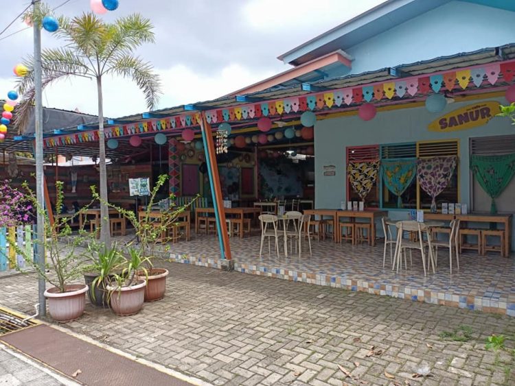 Sanur Kafe via Facebook, 1. Cerita Rasa Nusantara, 2. Andakar Steak, 3. Warung Betawi H. Muhayar, 4. Ayam Goreng Suharti, 5. Warung Betawi H. Apen, 6. Lembur Kuring Bibet, 7. Kuri Kuri, 8. Pusat Jajan Kuliner Kampung Kandang, 9. Pondok Geulis, 10. RM. Ampera Sakato, 11. Nasi Kucing Ragunan, 12. Jambo Kupi, 13. Brown Fox Waffle &amp; Coffee, 14. Javatic Cafe &amp; Resto, 15. Roti Bakar 88 Ampera, 16. Sanur Kafe