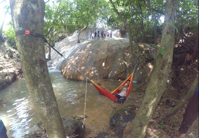 Air Terjun Batu Raja Manitan muhas syarif, 1. Pantai Slopeng Madura, 2. Pantai Siring Kemuning, 3. Air Terjun Toroan , 4. Pantai Sambilangan , 5. Vihara Avalokitesvara, 6. Gili Labak Madura, 7. Pantai Lombang, 8. Wisata Taman Tectona, 9. Masjid Agung Sumenep, 10. Museum Keraton Sumenep, 11. Pantai Rongkang, 12. Boekit Tinggi Daramista, 13. Kepulauan Kangean , 14. Hutan Bawah Laut kep Kangean, 15. Mercusuar Bangkalan, 16. Jembatan Suramadu, 17. Wisata Budaya Karapan Sapi, 18. Wisata Bukit Jaddhih, 19. Pantai Rindu, 20. Gua Blaban, 21. Api Tak Kunjung Padam, 22. Wisata Bukit Kehi, 23. Pantai Jumiang, 24. Monumen Sampang, 25. Tirta Sumekar Indah , 26. Pantai Camplong, 27. Pantai Batu Kerbuy, 28. Pantai Ponjuk Timur Talango, 29. Bukit Geger Bangkalan, 30. Bukit Pelalangan Arosbaya, 31. Air Terjun Batu Raja Manitan, 32. Bukit Cinta Pamekasan, 33. Puncak Ratu Pamekasan, 34. Bukit Lampion Beramah, 35. Wisata Alam Bukit Brukoh, 36. Pantai Nepa, 37. Wisata Kota Tua Kalianget, 38. Air terjun Kokop, 39. Sentra Batik Madura