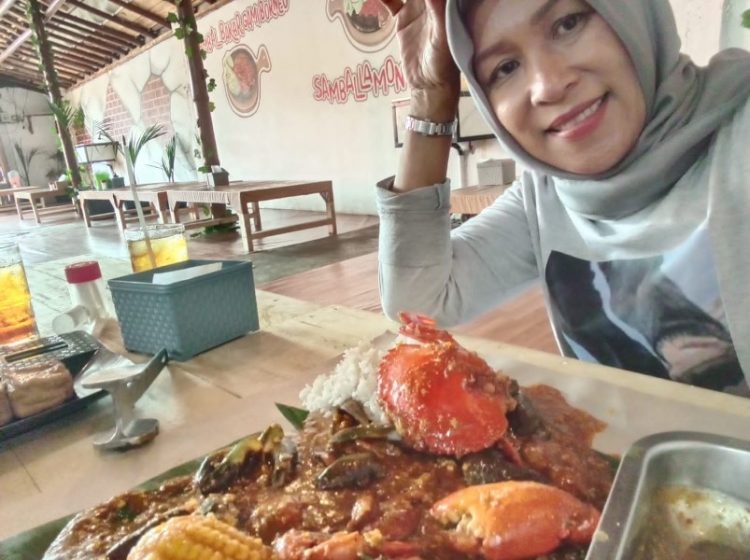 DUA SAMBAL SUPER PENYET via Google Maps Susi Ana, 1. RM. MAYANG SARI (Ayam Goreng & Panggang), 2. Javanese Village – Grandma’s Kitchen ‘Pawon Simbah’, 3. Warung Makan Bu Fauzi, 4. Dapur Pecak & Pemancingan “Mbah Kung”, 5. Berry Resto, 6. Bioskop Mie & Kopi, 7. RM Raos Eco, 8. Kendil Mas Restaurant, 9. Kedai Dahar Bumbu Kampung, 10. Rumah Makan Monggo Moro, 11. Omah Kayoe Resto Kuliner Lawasan, 12. DUA SAMBAL SUPER PENYET, 13. ALOHA Seaside Resto, 14. Forest Kopi, 15. PituLasan, 16. Mountain Cafe and Resto, 17. Ayam Goreng Gringsing (Bu Bengat), 18. Pondok Ikan Bakar Tirta Asri, 19. RM Murah Meriah Masakan Padang, 20. RM Sendang Wungu, 21. RM Padang Batang Jaya, 22. Seafood & Nasgor DCapone, 23. RM Menara Kudus, 24. Rest Area Pahala Kencana, 25. Sangria Restaurant, 26. Ayam Bakar Cemani, 27. WARUNG MAKAN KEMUNING, 28. Rumah makan Mbak YANNA