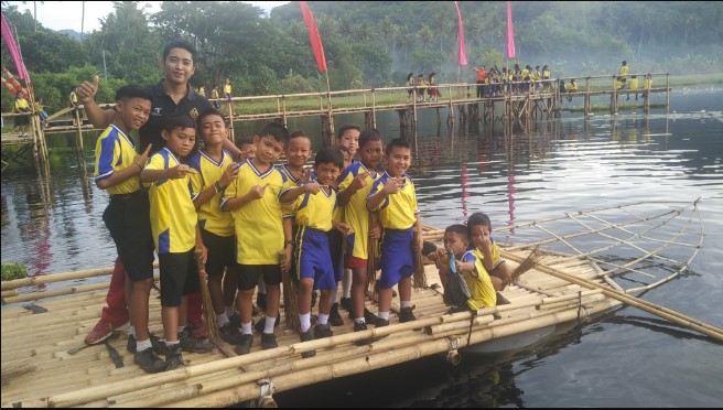Danau Yeh Malet Dx Hendruew, 1. Istana Taman Gili Kerta Gosa, 2. Pura Besakih, 3. Pura Goa Lawah, 4. Pantai Pasir Putih, 5. Desa Bali Aga, 6. Puri Agung Karangasem, 7. Istana Air Tirta Gangga, 8. Pantai Amed, 9. Pura Lempuyang, 10. Bukit Asah, 11. Desa Sidemen, 12. Desa Tenganan, 13. Taman Ujung, 14. Taman Bunga Edelweis, 15. Rafting Telagawaja, 16. Candidasa, 17. Pantai Padang Bai, 18. Danau Yeh Malet, 19. Tirta Ujung Water Spring, 20. Savana Tianyar, 21. Air Terjun Yeh Labuh Waterfall, 22. Pantai Wates Karangasem