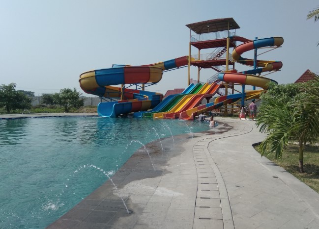 Elok Waterpark alfian restuyudha adji praditya, 1. Alun-alun Kota Sragen, 2. Museum Prasejarah Sangiran, 3. Taman Ndayu Alam Asri, 4. Waduk Kedung Ombo, 5. Gunung Kemukus, 6. Wisata Pemandian Air Panas Bayanan, 7. Taman Kridoanggo Sragen, 8. Taman Sukowati, 9. Kolam Renang Kartika, 10. Wisata Alam Betisrejo, 11. Galeri Batik Sukowati, 12. Waduk Blimbing, 13. Waduk Gebyar, 14. Edupark Gemolong Sragen, 15. Kolam Renang Doeng Cuo , 16. Air Terjun Dung Jengglong, 17. Kedung Grujug Sragen, 18. Elok Waterpark, 19. Pemandian Sendang Kun Gerit, 20. Waduk Kembangan, 21. Gunung Banyak, 22. Makam Joko Tingkir, 23. Wisata Batik Dewi Arum Kliwonan, 24. Pemandian Air Panas Sendang Panguripan (Ngunut), 25. Museum Manusia Purba Klaster Bukuran, 26. Ganesha Technopark (Tutup Sementara)