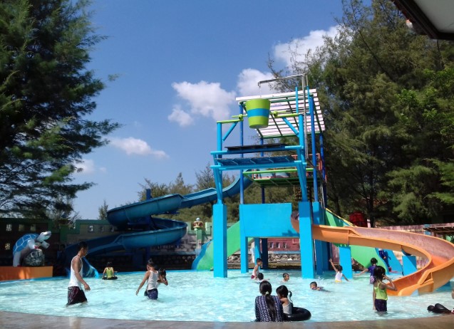 Kambang Putih Tuban Park (KPTP) Lusy Triya, 1. Pantai Pasir Putih Remen, 2. Pantai Kelapa Tuban, 3. Pantai Boom, 4. Air Terjun Nglirip, 5. Pantai Cemara, 6. Pantai Sowan Tuban, 7. Goa Ngerong Tuban, 8. Goa Akbar, 9. Pemandian Bektiharjo Tuban, 10. Pemandian Air Panas Prataan Tuban, 11. Alun-alun Tuban, 12. Makam Sunan Bonang, 13. Mangrove Center, 14. Klenteng Kwan Sing Bio, 15. Wisata Pelang, 16. Wisata Sendang Asmoro, 17. Masjid Agung Tuban, 18. TAMAN SLEKO, 19. WISATA SILOWO MERAKURAK, 20. Mata Air Krawak, 21. Air Terjun Banyulangse, 22. Goa Suci Tuban, 23. Goa Kancing Tuban, 24. Watu Ondo Tuban, 25. Museum Kambang Putih, 26. Pondok Pesantren Perut Bumi Al – Maghribi, 27. Perum Perhutani KPH Jatirogo, 28. Wisata Tebing Pelangi, 29. Air Terjun Sanggrahan, 30. Air Terjun Wukirharjo, 31. Pantai Socorejo, 32. Kambang Putih Tuban Park, 33. Taman Hutan Kota Tuban, 34. Sendang Wangi, 35. Pantai Surindah, 36. Tanazawi Agriculture EduPark & Leisure – Kebun Durian, 37. Goa Putri Asih, 38. Air Terjun Lembah Bongok Tuban, 39. Bukit Trantang, 1. Garang Asem, 2. Belut Goreng Ala Tuban