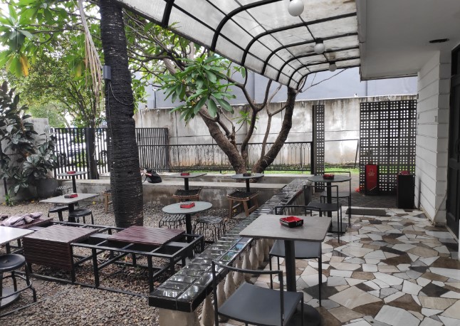 Kopi Nako Rawamangun Tuti Buntaran