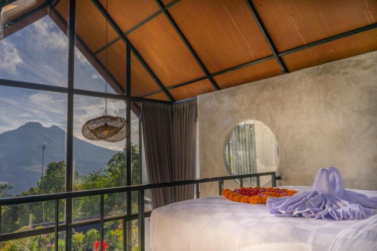 Mountain Peak Kintamani via Booking, 1. Bukit Catu Bungalows, 2. Lakeview Hotel & Restaurant, 3. Batur Lake View, 4. Oemah Batur, 5. Tira Vilagna Suites & Spa, 6. Break Villa Kintamani, 7. Pramana Zahill Kintamani, 8. Hotel Segara, 9. Mountain Peak Kintamani, 10. Lakeside Cottages Kintamani, 11. Triangle House Mount Batur, 12. Villa Jempana Kintamani, 13. The Ayu Kintamani, 14. Villa Danu