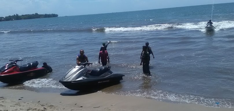 Pantai Karangsari Carita Pingky Anggraeni, Tempat Wisata di Pandeglang Paling Hits, Wisata Sejarah di Pandeglang  , Wisata Religi di Pandeglang, Tempat Wisata di Pandeglang yang Lainnya, Tempat Wisata di Sekitar Pandeglang