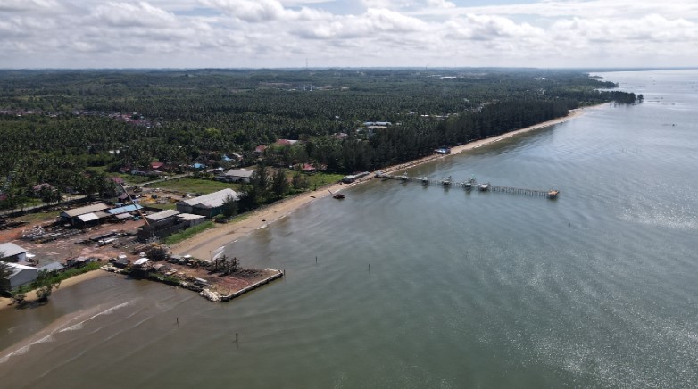 Pantai Melawai Dony Arcapada