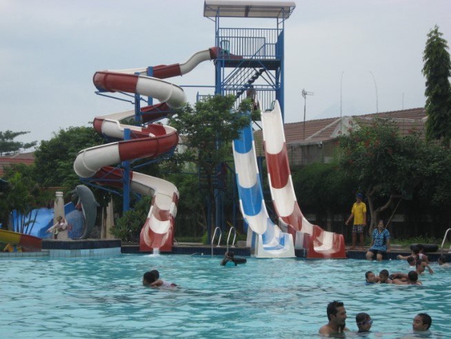 Permata Waterpark Tanggulangin