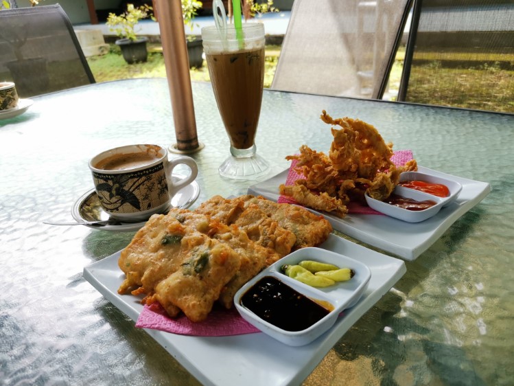 Rumah Makan Soybean Resto vi Arwan_h, 1. RM Serba Sambal Grobogan, 2. Danau Resto Purwodadi, 3. Rumah Makan Soybean Resto, 4. Rumah Makan Sambung Roso, 5. RM Raharjo Garang Asem, 6. Rm. Gubug Istana II, 7. Rumah Makan Ratna Arga Tirta, 8. Rumah Makan Lesehan Mbak Kar, 9. R.M. Sedep Yanto Ganjar Becek &amp; Sate Kerbau, 10. RM Noroyono Pak Djamin, 11. Pusat Kuliner Purwodadi, 12. Cafe &amp; Resto Pring Ndeso, 13. Dapoer Emak Purwodadi, 14. D’Lans Resto, 15. DEJAVU RESTO &amp; CAFE, 16. Pelangi Resto &amp; Cafe Purwodadi, 17. Warung Makan Ocha, 18. Rumah Makan MBAK SRI JAGO MUDA, 19. Rumah Makan Padang Simpang Mawar, 20. Warung Makan Ibu Hj. Kadri, 21. SUKA RASA RESTO, 22. Ayam Kremes Purwodadi, 23. Waroeng Soto Noroyono, 24. Warung Mbah Sum, 25. Babalu Crab, 26. Omah Angkringan, 27. Warung Makan Mbak Ping