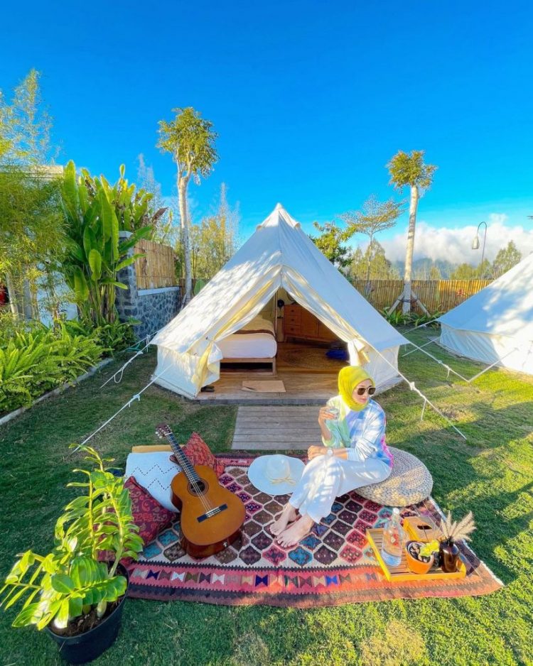 Sunrise Hill Camp, 1. Bobocabin Kintamani, 2. Sunrise Hill Camp, 3. Alam Caldera Camping, 4. Hideaway Glamping, 5. Lake Garden Bali Villa, 6. Villa Jempana Kintamani, 7. Kintamani Home with View, 8. Triangle House Mount Batur, 9. Volcano Terrace Bali, 10. Baruna Cottages, 11. Wayan Yogi Bed & Breakfast, 12. Lakeside Cottages Kintamani