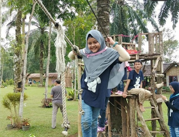 Taman Edukasi Binjai Khanti Listya, 1. Sawah Lukis, 2. Pelaruga, 3. Wisata Batu Katak, 4. Pantai Sentabi Group, 5. Pemandian Alam Wak Jowo, 6. Pantai Florida, 7. Kolam Abadi, 8. Taman Edukasi Binjai, 9. Titik Nol Kota Binjai atau Tugu PerJuangan 45 Binjai, 10. Air Terjun Siluman atau Namo Belanga