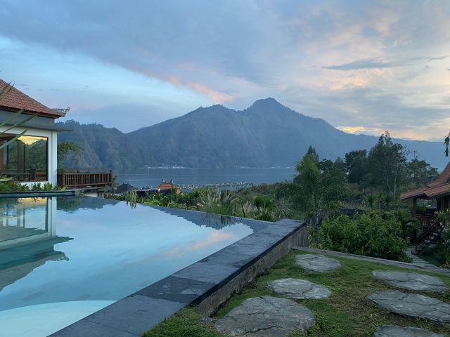 Villa Danu, 1. Triangle House Mount Batur, 2. BALI ASTETIC VILLA, 3. Villa Jempana, 4. Mount Batur Villa, 5. Sari Sky Villa, 6. Volcano Terrace Bali, 7. Batur Panorama, 8. Batur Green Hill, 9. Tampurhyang View, 10. Lake Batur Cottages, 11. The Ayu Kintamani, 12. Villa Danu, 13. Songan Homestay, 14. Tiing Bali Guest House