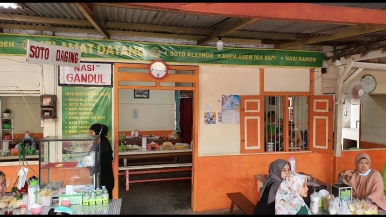 Warung Makan Pak Galo via Google Maps Edi Prasetyo, 1. Pondok Juminten, 2. Resto D’Joglo, 3. Warung Makan Pak Galo, 4. Kurma Resto & Coffee Shop, 5. Mr Teguh Chicken Satay Shop, 6. Warung Lesehan Ikan Bakar “TALAUT 225”, 7. Logissteak Blora, 8. Sambel Lalap, 9. Depot Bakmi Kolonel, 10. Warung Lesehan Rawa Peni, 11. Bakso Patriot Blora, 12. Nasi Goreng Pak Gendut Blora, 13. Bakso Kumis, 14. Sate Ayam Pak Kadirun Blora, 15. RM Padang Jetis, 16. Koplakan Pusat Kuliner, 17. Warung Mbok Penyet, 18. Ayam Geprek Sako Blora, 19. Sego Kobong 70 BBM, 20. Warung Makan Lesehan Mbak Tun, 21. Bang Jago, 22. Kedai Boemi, 23. RM. Sambele Bu’e, 24. SAVANA RESTO CAFE, 25. Teras sunda, 26. Nasi Pecel Mbah Jito, 27. Warung Pecel “Mak Tirah”, 28. Warung Makan Pojok Gogor, 29. Warung Makan Jo’gelo