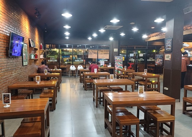 Warunk Upnormal Margonda nixcon simanungkalit, 1. Warung Nako, Kopi Nako Depok, 2. JPW Cafe & Garden, 3. Coffee Toffee Margonda 1, 4. Warung Pasta Depok, 5. Kopi Bar, 6. Warung Pancong Mang Kumis & Mang Dadang, 7. Waroeng SS Spesial Sambal, 8. Sop Duren Margonda, 9. Jacob Koffie Huis, 10. Beranda Depok Cafe & Resto, 11. LOUIS CAFE, 12. Warunk Upnormal Margonda, 13. Dadi’s Coffee Garden, 14. Kopi Kotak, 15. Tibumi Kopi, 16. Warkop Pancong, 17. Ghawil Cafe & Coffee, 18. Shirin The Arabian Resto, 19. Green T, 20. Kedai Kopi Fulcaff, 21. Kedai Pancong Lava, 22. Kedai Kopi Kimung, 23. Delysh Coffee, 24. Oseyo, 25. VolksMilk Raden Sanim, 26. Gotti Pizza & Coffee Sukmajaya, 27. Gokana Ramen & Teppan