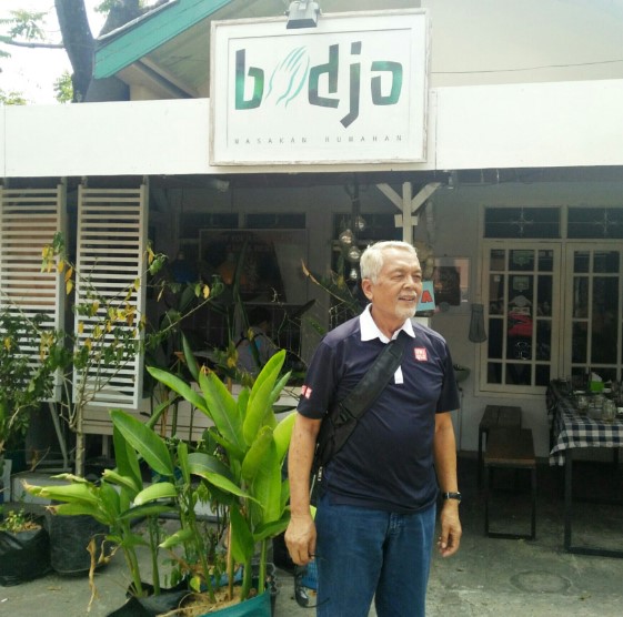 BEDJO Welcome Home, 1. Rengkot Buyut Restoran (Steak & Traditional Food), 2. SCJ Sentra Kuliner Jepara, 3. Yam Yam Resto, 4. Maribu Resto, 5. Cipto Roso Restaurant, 6. RM Sari Rasa, 7. Gubug Dhahar Mbak Wien, 8. Djago Reborn, 9. Rumah Makan H. Ismun 6 (Potroyudan), 10. MBS Bistro Cafe, 11. Ikan Bakar Bu Sri, 12. RM Pondok Bambu Samadyo, 13. Ayam Goreng Kremes Pak Pono, 14. BEDJO Welcome Home, 15. PM RESTO AND CAFE, 16. Gudeg Suyek, 17. Warung Makan Khas Karimun, 18. Warung Makan Sate Kerbau Bp. Haji Darno, 19. Warung Makan Sri Jenggot, 20. RM Perahu, 21. Lumintu Resto Jepara, 22. Ikan Bakar Bu Gipah, 23. Depot 57 Bu Puji, 24. Diana’s Bay Restaurant, 25. Mie Bandung Matahari, 26. RM Pondok Rasa, 27. Warung Makan Joglo Omah Sambel, 28. La Marina Family Resto