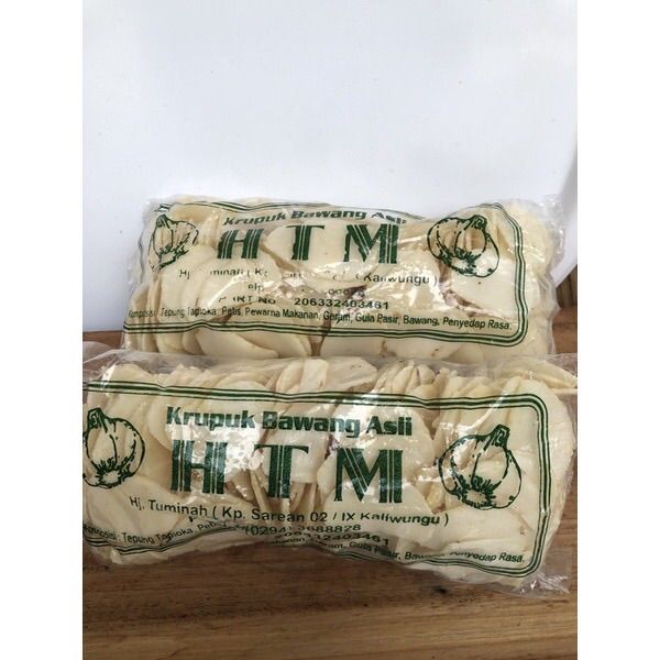 Kerupuk Bawang via Lazada, 1. Getuk Goreng Kendal, 2. Kerupuk Tayamum Kendal, 3. Sate Bumbon, 4. Kerupuk Rambak, 5. Keripik Buah, 6. Sumpil Khas Kendal, 7. Payung Kertas, 8. Pecel Kembang Turi, 9. Bandeng Tanpa Duri, 10. Kerupuk Petis, 11. Emping Bandeng, 12. Batik Kendal, 13. Gerabah, 14. Kaos khas Kendal, 15. Terasi Udang Rebon, 16. Kerupuk Bawang, 17. Telur Mimi