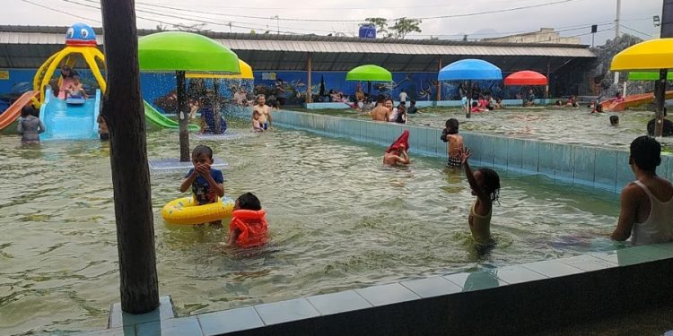 Kolam Renang Air Panas Banyu Mandala Yusup Herdyansah, 1. Kolam Renang Darajat Pass, 2. Kolam Renang Sabda Alam, 3. Awit Sinar Alam, 4. Kolam Renang Surya Alam, 5. Kolam Renang Purbasari, 6. Kolam Renang Cipanas Sumur Sukasono, 7. Kolam Renang TWA Gunung Papandayan, 8. Kolam Renang Sumber Alam Tasik Madu, 9. Water Boom Bina Garut, 10. Kolam Renang Layung Sari, 11. Kolam Renang Binar Alam Citangtu, 12. Waterboom Tirta Kencana, 13. Kolam Renang Pasir Intan, 15. Kolam Renang Danau Dariza, 16. Sumber Alam Tirtanadi, 17. Kolam Renang di Hotel Augusta, 18. Banyoe Sinergi Mandala, 19. Kolam Renang Lembur Kuring, 20. Kolam Renang Cipanas Indah, 21. Kolam Renang Tirtagangga, 22. WISATA KOLAM AMANAH FAMILY, 23. Matta Waterpark, 24. Mata Air Cigede Cibuyutan, 25. Kolam Renang Cicapar, 26. Kolam Renang Air Panas Banyu Mandala, 27. Kolam Renang Puncak Darajat, 28. Kolam Renang Cahaya Villa, 29. Kolam Renang Antralina Atas
