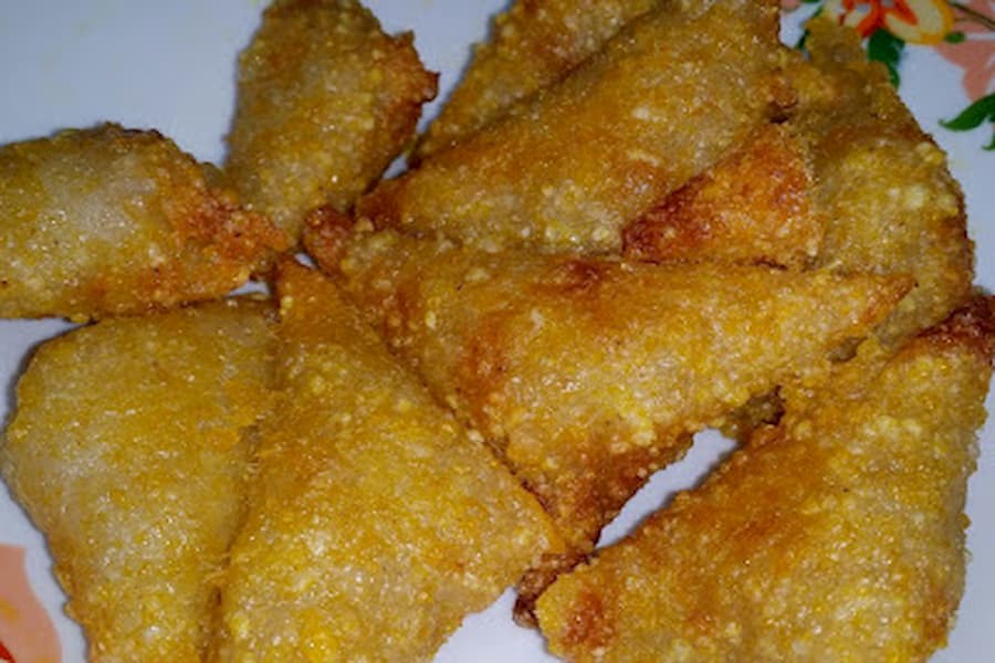 Penjorangan via Shopee, 1. Getuk Goreng Sokaraja, 2. Jenang Jaket, 3. Nopia, 4. Klanting atau Lanting Bumbu, 5. Soto Sokaraja, 6. Keripik Tempe Banyumas, 7. Kraca, 8. Cimplung, 9. Tomplo atau Templek, 10. Gesret, 11. Kluban, 12. Jalabiya, 13. Intil, 14. Tegean, 15. Mendoan, 16. Cenil, 17. Combro, 18. Kampel, 19. Tempe Bongkrek Goreng, 20. Lupis, 21. Dage, 22. Ciwel, 23. Lembutan, 24. Badeg, 25. Gembus, 26. Buntil, 27. Kerupuk Ampas Tahu, 28. Es Cao, 29. Penjorangan, 30. Es Duren, 31. Keong Kuah Pedas, 32. Dawet Ayu, 33. Tahu Gecot, 34. Kenyol, 35. Kepok Ketan, 36. Kaos Asli Banyumas