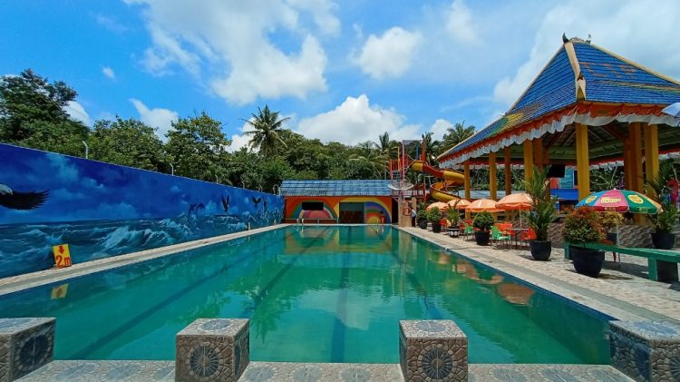 Songging Waterpark (Candi Tirta Pelangi) ta okta, 1. Water Park Gading Splash Water / Gading Paradise, 2. Kolam Renang Cempaka Biru, 3. Kolam Renang Alang, 4. Kolam Renang Stadion Candradimuka Gosi (Gold Stadium Internasional), 5. Songging Waterpark (Candi Tirta Pelangi), 6. Kolam Renang Puring, 7. Kolam Renang Anjani, 8. Kolam Renang Tirto Wening, 9. Kolam Renang Tirta Manggala Gombong (Tutup), 10. Bintang Sport Center [BSC] Gombong, 11. Twa Mento Swimming Pool, 12. Wisata Alam Kolam Renang Bukit Dakon, 13. Alami Buayan, 14. Swimming Pool Panjatan, 15. Queen Waterpark, 16. Wisata Air PAP Krakal, 17. Kolam Renang Play Pool, 18. Langen Ujung, 19. Taman Banyu Langit, 20. Fiafipools, 21. Kolam Renang Luangkandang Waterbyurrr, 22. Kolam Renang Pak Gendut, 23. Kolam renang tirto adem