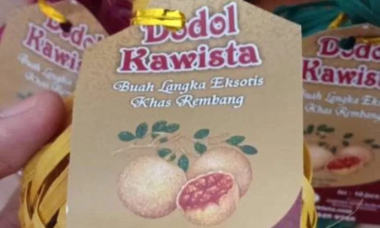 Dodol Kawista via Shopee, 1. Batik Lasem, 2. Buah Kawista, 3. Dumbeg, 4. Sirup Kawista, 5. Dodol Kawista, 6. Legen, 7. Jadah, 8. Keripik Pisang, 9. Kacang, 10. Kue Satru, 11. Jenang Waluh, 12. Rengginang Teri, 13. Kaoya Dudul, 14. Kacang Entis, 15. Yopia