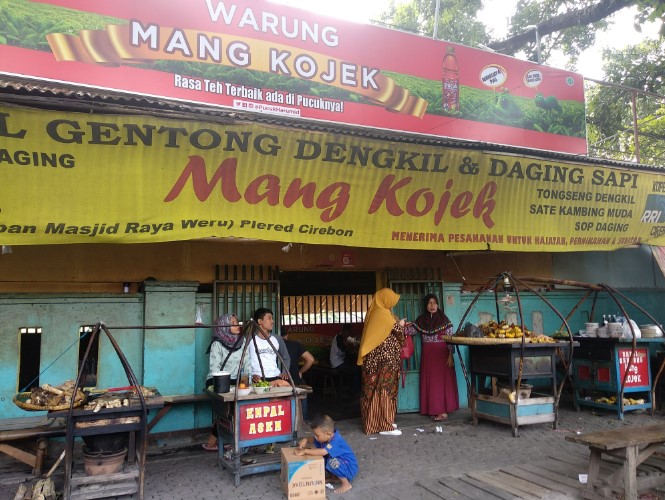 Empal Gentong Dengkil Sapi Mang Kojek oji saeroji