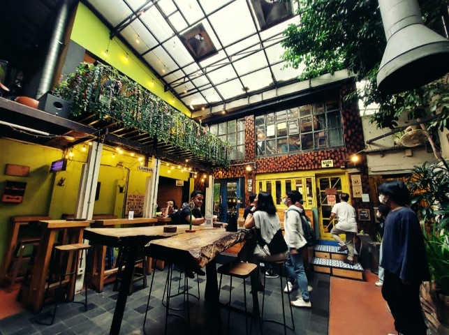 Giyanti Coffee Roastery Ann Violet