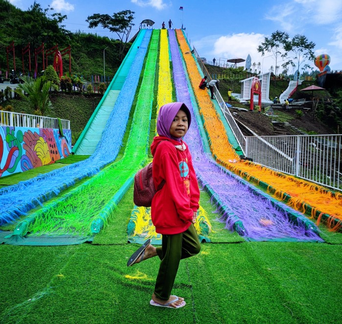 Golden Park Guci Wahyu Handriyanto