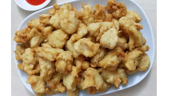 Kepel Ciro Pedan via jogjaupdate, 1. Kue Apem Jatinom, 2. Kepel Ciro Pedan, 3. Getuk Yoko Kurung, 4. Sop Ayam Pak Min, 5. Keripik Belut, 6. Keripik Paru, 7. Keripik Kulit Ceker Ayam, 9. Keripik Tempe, 10. Sego Wiwit, 11. Ayam Panggang Klaten, 12. Sego Gudangan, 13. Nasi Terancam Klaten, 14. Angkringan (HIK) Khas Klaten, 15. Swike Kodok (Non Halal), 16. Rempeyek Ikan Cethul, 17. Wajik Klaten, 18. Peyek Kacang Daun Jeruk, 19. Nasi Tumpang Lethok, 20. Geplak khas Klaten, 21. Dawet Bayat Klaten, 22. Ayam Bakar khas Klaten, 23. Soto Ayam Klaten, 24. Tengkleng Kambing Klaten, 25. Surabi Klaten, 26. Sego Welut, 27. Bakmi Miroso, 28. Slondok, 29. Semprongan, 30. Kepel Klaten, 31. Wayang Kayu
