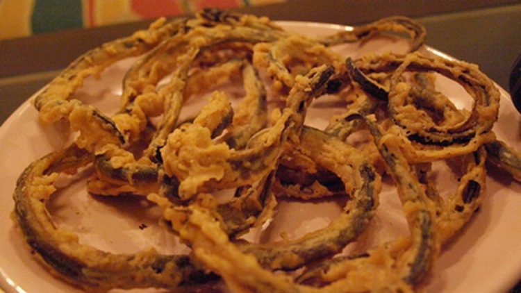 Keripik Belut via Liputan6, 1. Soto Carikan, 2. Roti Widoro, 3. Es Gempol Pleret, 4. Ayam Goreng Kampung Mbah Karto Tembel, 5. Alakatak, 6. Mie Ayam Kering, 7. Sate Kambing Pak Momo, 8. Keripik Balung Kethek, 9. Jenang Krasikan, 10. Keripik Belut, 11. Roti Ganep Sukoharjo, 12. Abon Mesran Sukoharjo, 13. Klengkam Sukoharjo