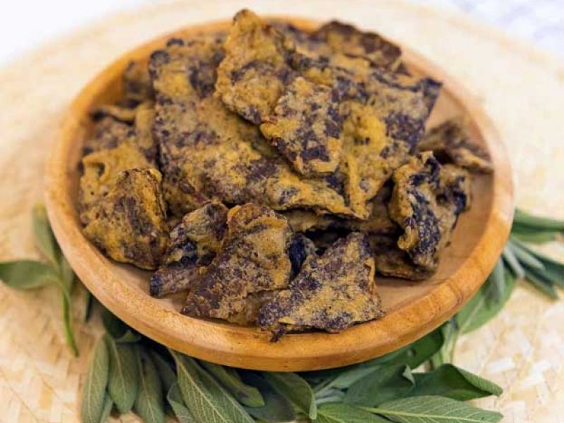 Keripik Paru, 1. Kue Apem Jatinom, 2. Kepel Ciro Pedan, 3. Getuk Yoko Kurung, 4. Sop Ayam Pak Min, 5. Keripik Belut, 6. Keripik Paru, 7. Keripik Kulit Ceker Ayam, 9. Keripik Tempe, 10. Sego Wiwit, 11. Ayam Panggang Klaten, 12. Sego Gudangan, 13. Nasi Terancam Klaten, 14. Angkringan (HIK) Khas Klaten, 15. Swike Kodok (Non Halal), 16. Rempeyek Ikan Cethul, 17. Wajik Klaten, 18. Peyek Kacang Daun Jeruk, 19. Nasi Tumpang Lethok, 20. Geplak khas Klaten, 21. Dawet Bayat Klaten, 22. Ayam Bakar khas Klaten, 23. Soto Ayam Klaten, 24. Tengkleng Kambing Klaten, 25. Surabi Klaten, 26. Sego Welut, 27. Bakmi Miroso, 28. Slondok, 29. Semprongan, 30. Kepel Klaten, 31. Wayang Kayu