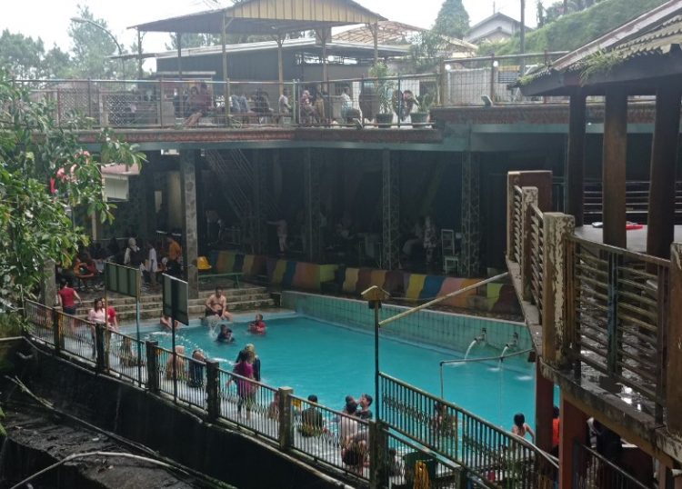 Kolam Renang Barokah Mas i