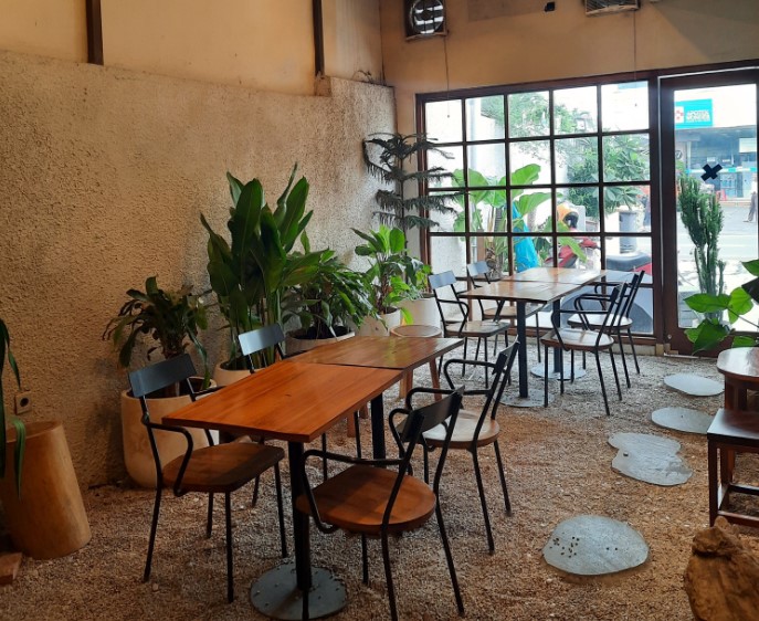 REN Coffee & Eatery Yasmin R