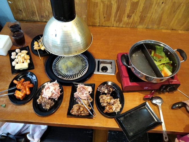 Yorichi BBQ & SHABU SHABU Eka Agus, 1. Cucurak Warung Sunda, 2. Hanamasa Bogor, 3. Pochajjang Bogor Pajajaran (Tutup), 4. Ichiro Shabu & Barbeque, 5. Yorichi BBQ & Shabu-Shabu (Tutup), 6. Sumeragi Bogor, 7. GoGrill-Ah! Bogor, 8. Caddie Grill & Shabu, 9. Manse Korean Grill Bogor, 10. Kitamura Shabu-Shabu Bogor Bangbarung, 11. Pachi-Pachi Shabu & Grill Bogor, 12. Sogogi Shabu & Grill Bogor, 13. Daebag’yu Korean BBQ, 14. Shabu Hachi Bogor, 15. HEYSTEAK (Tutup), 16. Barata Coffee Shop, 17. Bamboo Dimsum (Tutup), 18. Steak 21, 19. Oishii Yakiniku, 20. Damar Restaurant
