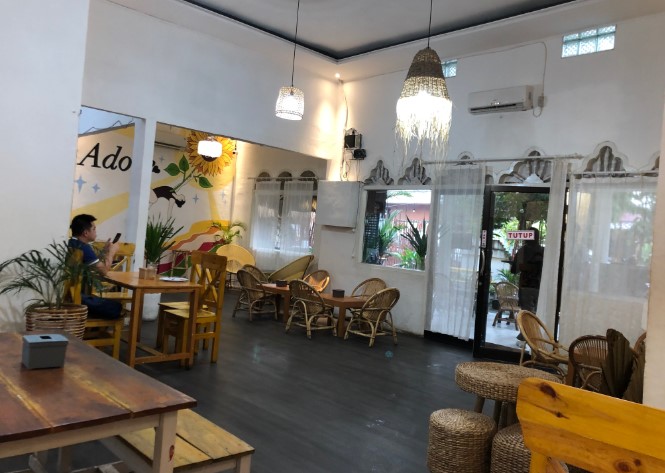 Adore Cafe and Studio Room ayas tasli wiguna , 1. House Of Merich, 2. Bonn Garden Cafe, 3. Soree, 4. Temu Rindu Coffee & Eatery (Tutup), 5. Bumi Tu7uh, 6. Adore Cafe and Studio Room, 7. Mayor Board Game Cafe (Tutup), 8. Luthier Coffee, 9. Joy’n Coffee, 10. Equator Rooftop Cafe, 11. Gunz Cafe, 12. Chachago Palembang, 13. The Forest, 14. R&B Grill Palembang, 15. 88 C Bakery and Resto, 16. Kopi Darat Garden Cafe, 17. York Cafe, 18. Nyandu Cafe and Turtle Farm (Tutup), 19. Kedai D’Rusun, 20. Kambang Iwak, 21. Taman Simpang Polda, 22. Warung Kopi Apek, 23. Bandrek 555 Kedaung, 24. Warung Mama Lenggang, 25. Taman Sekanak Lambidaro, 26. Kedai Siru, 27. Benteng Kuto Besak, 28. History Coffee, 29. Bingen Cafe (Tutup)
