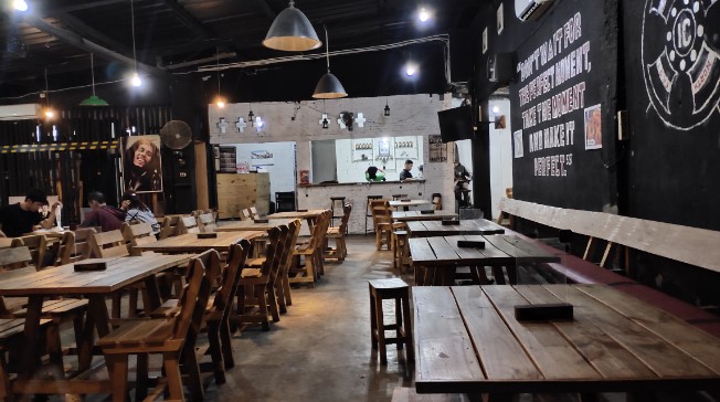 Inspired Cafe ahmad ramdani (Dani), 1. Stasiun Kopi Purwakarta, 2. Hutan Jati Cafe & Gelato, 3. Jiro Coffee & Toast, 4. Oppa Korean Cafe & BBQ, 5. Two Elements Cafe, 6. Kakota Cafe dan Resto, 7. Queena Cake Corner, 8. Café The Sunday, 9. WKWK Food And Drink – Purwakarta, 10. Cafe & Resto FOLLOWMIE (Tutup), 11. W.H.O Warung Hotplate Odon – Purwakarta, 22. HEYHO CAFE AND COFFEE BAR, 13. Ngawangkong Cafe & Karaoke, 14. Selabin Tana Cafe (Tutup), 15. Nafa Cafe (Tutup), 16. Hide & Seek Purwakarta, 17. Hexa Space, 20. Teh Susu (Tutup), 21. Waroeng OTW (Tutup), 22. Yuri House Cafe (Tutup), 23. Inspired Coffee and Lounge (Tutup Sementara), 24. Hashtag Cafe (Tutup), 25. Warunk Upnormal Purwakarta, 26. Kopi Yor Purwakarta, 27. IMAKU Coffee & Pastry