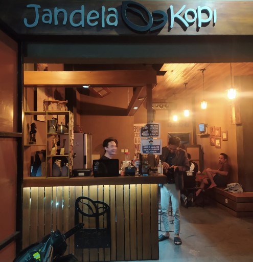 Jandela Kopi Randi Supriyatna, 1. Kedai Kopi Biji, 2. Teens Cafe, 3. Barrade Koffie, 4. Flamboyant Kopi Areng, 5. Jandela Kopi, 6. Belrumm Coffee, 7. Warung Cikopi, 8. Overtime Coffee, 9. Akum Steak, 10. Kedai Berry and Billiard, 11. D Cof Cafe (Tutup), 12. Cokro Bubble &amp; Mie Jeko, 13. Kedai Kopi D’raja, 14. Chili and Cheer Cafe (Tutup), 15. Dapur Cep Bobby, 16. Satir, 17. Djoeanda 265 Coffee &amp; Kitchen, 18. Kopi Jati, 19. Kedai Viral Ciamis, 20. Lebih Dari Coffee, 21. D Cof Cafe (Tutup), 22. Sitdownkopi, 23. Shottime coffee, 24. Selaras Outdoor Cafe Ciamis, 25. Rumah Buni Cafe &amp; Resto, 26. Albaik, 27. Parkir Café D’Puncer, 28. DOM Coffee Ciamis, 29. Taya Coffee, 30. Partha Coffee and Kitchen (Tutup), 31. Happen Coffee and Kitchen (Tutup), 32. Namles Coffee and Bread (Tutup), 33. Kopi Darat (Tutup), 34. Karib Coffee, 35. Kopi Janji Jiwa, 36. Alun-alun Ciamis, 37. WDcaffe, 38. Kedai Harmoni