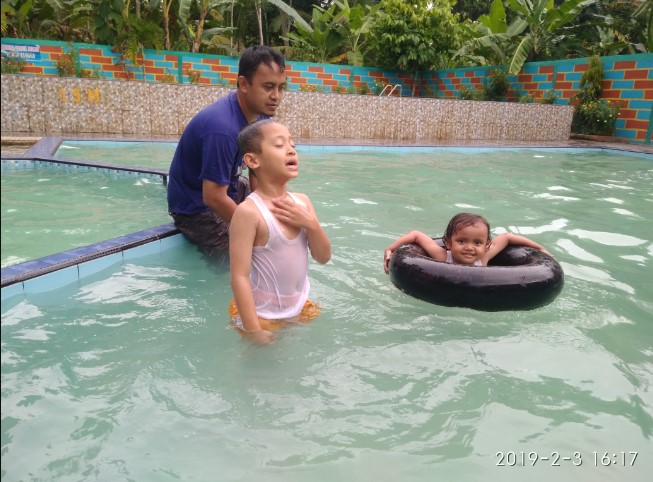 Kolam Renang Kamal Tirta alex, 1. Sumber Adventure Center (SAC), 2. Kolam Renang Artha Tirta, 3. Kolam Renang Alam Tirta, 4. Kolam Renang Tirta Lestari, 5. Wisata Pesona Trukan Tambahrejo (PTT), 6. Kolam Renang Terbis, 7. Taman Cerdas Purworejo, 8. Kolam Renang Sari Etawa, 9. Kolam Renang Combatama, 10. Kolam Renang Kamal Tirta, 12. Kolam Renang Tika & Prima, 13. Kolam Renang Tirta Arum Desa Tegalaren, 14. Kolam Renang Padusan Ndeso & Kolam Pemancingan Panji Jaya