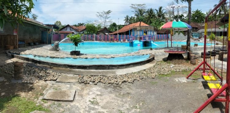 Kolam Renang Padusan Ndeso & Kolam Pemancingan Panji Jaya Pak Eko dika sari, 1. Sumber Adventure Center (SAC), 2. Kolam Renang Artha Tirta, 3. Kolam Renang Alam Tirta, 4. Kolam Renang Tirta Lestari, 5. Wisata Pesona Trukan Tambahrejo (PTT), 6. Kolam Renang Terbis, 7. Taman Cerdas Purworejo, 8. Kolam Renang Sari Etawa, 9. Kolam Renang Combatama, 10. Kolam Renang Kamal Tirta, 12. Kolam Renang Tika & Prima, 13. Kolam Renang Tirta Arum Desa Tegalaren, 14. Kolam Renang Padusan Ndeso & Kolam Pemancingan Panji Jaya