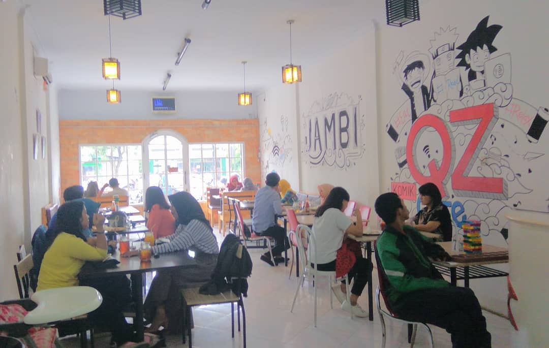 QZ Comic Cafe, 1. Casa De Alicia, 2. Kopi Ketje Jelutung, 3. Atmosfer Cafe, 4. Duniawi Coffee House, 5. Cafe Hangout, 6. Collega Cafe (Tutup), 7. The Classio Cafe, 8. Simon Son Coffee Baker, 9. Taman Langit Cafe (Tutup), 10. Coffee Story, 11. Rain Coffee and Eatery, 12. Waronk Mabes, 13. Ice&Bean, 14. Keep Burger, 15. Warunk Upnormal (Tutup), 16. Jabat Tangan Coffee, 17. Cafeka, 18. Moo Nyusu, 19. Camp Coffee, 20. QZ Comic Cafe, 21. Double D Cafe (Tutup), 22. Unlimited Cafe (Tutup), 23. Eonni M Korean Food Cafe, 24. Clave Cafe (Tutup), 25. Le Colonia, 26. Waroenk Jogja, 27. Jkovkoffie, 28. Copi Oey, 29. Circle Coffee, 30. Cafe Hello Sapa, 31. Soemantri, 32. Hepitea Story, 33. Dome Steak, 34. Cafe Buzz and Resto (Tutup)