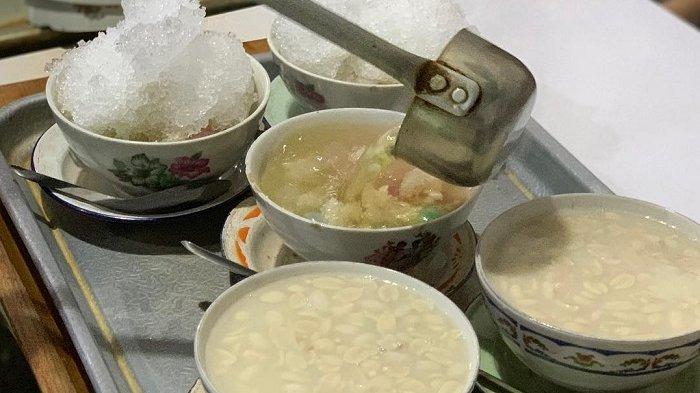 Ronde Sekoteng Jago via Kompas, 1. Enting-enting Gepuk, 2. Getuk Kethek, 3. Kerupuk Godril, 4. Keripik Paru, 5. Ampyang, 6. Singkong Keju, 7. Bakpia Patok, 8. Roti Wonder, 9. Ronde Sekoteng Jago, 10. Kopi Babah Kacamata, 11. Kopi Biji Salak, 12. Batik Bambu, 13. Bakmi Jowo, 14. Roti Tegal