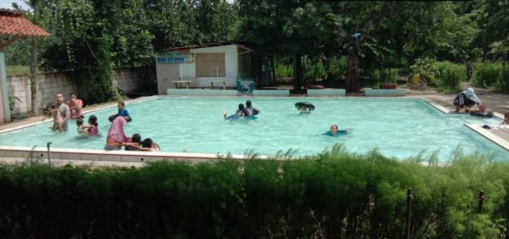 WISATA MATA AIR GETEK Muslim Daffa, 1. Widuri Water Park Pemalang, 2. Zatobay Waterboom , 3. Bening Waterboom, 4. Kolam Renang Moga Indah, 5. Agrowisata CSPT Comal Baru, 6. Kolam Renang Panorama, 7. Kolam Renang Feoty, 8. GJ KEBANGGAN, 9. KOLAM RENANG KELUARGA ACIPA GONDANG, 10. Kolam Renang SERUNI, 11. WISATA MATA AIR GETEK, 12. Kolam Renang Wiloci Karangsari, 13. Pemandian Moga Situs Arca Ganesha, 14. Gatra Kencana Bojongnangka, 15. Olympic Swimming Pool Widuri, 16. Kolam Renang Bantarbolang Foresta