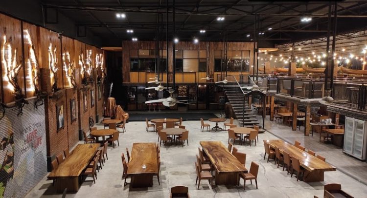 Wood Stairs Cafe Christian Louis, 1. Flipflop Coffee, 2. Warung Nongkrong (WN), 3. TEMAN KOPI, 4. Beringin Cinta Unila, 5. KFC Kedaton Lampung, 6. Mall Boemi Kedaton, 7. Tugu Adipura Bundaran Gajah, 8. Waroeng Diggers, 9. Tugu Pengantin, 10. Lungsir, 11. Halaman Kantor Gubernur, 12. Wood Stairs Cafe, 13. Stadion Pahoman, 14. PKOR Way Halim, 15. The Summit Bistro, 16. Oops Pujasera, 17. Lampung Walk, 18. Kedai Mie Aceh Jamboe Raya Way Halim, 19. Cafe Babe (Tutup), 20. Jumbo SeaFood (Tutup), 21. Sky Garden Cafe and Resto, 22. Dijou Coffeebar ( RELX ), 23. Liep’s Cafe, 24. Owl Cafe (Tutup), 25. Perut Bulat Cafe and Resto (Tutup), 26. Alun-alun Kota bandar Lampung alias Taman Gajah, 27. Ciplaz Lampung (RAMAYANA), 28. Depan Museum Lampung