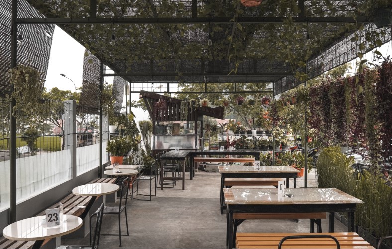 Athenary Coffee, 1. Ngopi Doeloe, 2. Orchid Bakery and Resto, 3. Selaz Cafe, 4. Ngopi Bung, 5. Kedai Kopi Roemah 151, 6. Warung Si Hitam – D’Rumahibu Cafe &amp; Resto, 7. Bukan Cafe dan Resto, 8. Nyusu Doeloe, 9. Toga Peak Cafe, 10. Balad Coffee (Tutup), 11. Giggle box Cafe and Resto, 12. Cafe Sumantri, 13. Plumeria Cafe &amp; Creative Space, 14. Plumeria House, 15. Kedai Wake Up, 16. Banyu Biru Cafe, 17. Manualism Coffee, 18. Ex Drink Me (Tutup), 19. Wasabi Sushi &amp; Ramen Jatinangor, 20. Spot Cafe Carwash and Barbershop (Tutup), 21. Saung Alam Flora, 22. Amala Coffee, 23. Sawala Space &amp; Café, 24. Past Story, 25. LIMASAN’s FINEST – CAFE, 26. Katenjo Chill Space &amp; Coffee Bar, 27. Kopi Brontak, 28. Hej House, 29. Athenary Coffee, 30. Kedai Kopi Kharikov Sumedang, 31. Amore Cafe, 32. Milda’s House Cafe, 33. Cafe Saga, 34. Eilaji Coffee, 35. Sarvara Coffee &amp; Chill space, 36. Cheko Cafe Resto (Tutup), 37. Appa Cafe