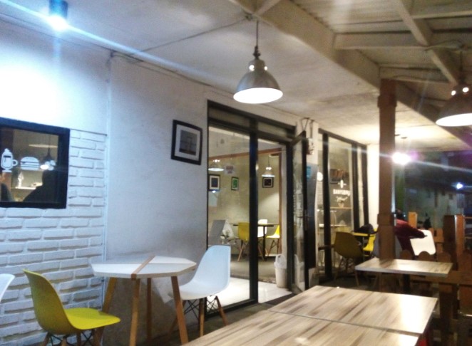 BANYUBIRU CAFE Muhammad Reza, 1. Ngopi Doeloe, 2. Orchid Bakery and Resto, 3. Selaz Cafe, 4. Ngopi Bung, 5. Kedai Kopi Roemah 151, 6. Warung Si Hitam – D’Rumahibu Cafe &amp; Resto, 7. Bukan Cafe dan Resto, 8. Nyusu Doeloe, 9. Toga Peak Cafe, 10. Balad Coffee (Tutup), 11. Giggle box Cafe and Resto, 12. Cafe Sumantri, 13. Plumeria Cafe &amp; Creative Space, 14. Plumeria House, 15. Kedai Wake Up, 16. Banyu Biru Cafe, 17. Manualism Coffee, 18. Ex Drink Me (Tutup), 19. Wasabi Sushi &amp; Ramen Jatinangor, 20. Spot Cafe Carwash and Barbershop (Tutup), 21. Saung Alam Flora, 22. Amala Coffee, 23. Sawala Space &amp; Café, 24. Past Story, 25. LIMASAN’s FINEST – CAFE, 26. Katenjo Chill Space &amp; Coffee Bar, 27. Kopi Brontak, 28. Hej House, 29. Athenary Coffee, 30. Kedai Kopi Kharikov Sumedang, 31. Amore Cafe, 32. Milda’s House Cafe, 33. Cafe Saga, 34. Eilaji Coffee, 35. Sarvara Coffee &amp; Chill space, 36. Cheko Cafe Resto (Tutup), 37. Appa Cafe