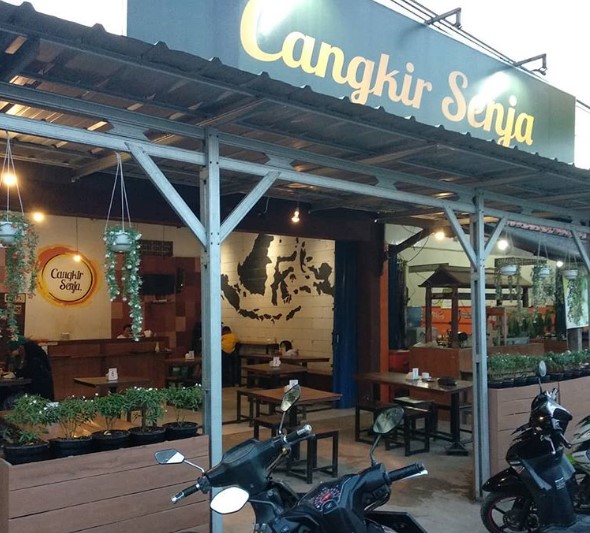 Cangkir Senja Absori Prayuda T. N., 1. Rumah Koffie Mr. Ino, 2. Teringat Kopi, 3. Cannella Cafe, 4. Kopi Janji Jiwa, 5. Teras Kita, 6. Taste Coffee, 7. Ruko Coffee Bean Shop, 8. Halaman Indramayu, 9. LO.LO Coffee & Resto Indramayu, 10. Rannum Space, 11. Dip Cafe, 12. District Cafe, 13. Milk Lova Cafè (Tutup), 14. Kedai DJIROLOE, 15. Cowboy Cafe, 16. Dapur Bunda, 17. Siesan Tea Of Taiwan (outlet), 18. FREETIME CAFE (Tutup), 19. Kali Susu Kafe (Tutup), 20. Cangkir Senja, 21. Cafe Queen, 22. Coffee Land Out Layaly (Tutup), 23. Zon@ Kongkow, 24. D&G Cafe, 25. Coffee Zak, 26. D’plan Resto & Caffe, 27. Kedai Rustic Indramayu
