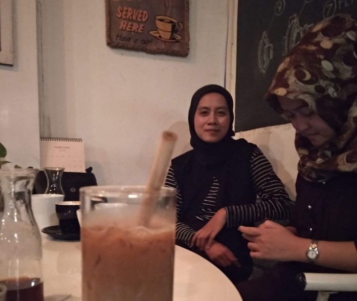 Family Billiard &amp; Coffee Winta Rasyid, 1. DUE CAFE, 2. Njajan.co 04, 3. Cafe Susu Putri Bumi, 4. Jong Cafe, 5. Asem Jawa Cafe, 6. Sembawang Cafe, 7. Kedai Kopi Tanpa Nama, 8. D’milk Kedai Susu, 9. Ala Cafe Madam’e Banjarharjo, 10. VOC kafe, 11. Aldan Coffee, 12. Gila Duren, 13. Kedai Ceker Ndower, 14. Family Billiard &amp; Coffee, 15. Rumah Makan Kedung Roso, 16. Kupat Blengong Kasturi Rajak Putra, 17. Rumah Makan Alang Alang, 18. Rumah Makan Pak Tarwud, 19. Cam Cafe, 20. SIGELENG COFFEE &amp; EATERY (Tutup), 21. Royal Cafe, 22. King’s Coffee Brebes, 23. Kedai Kopi He Kafei, 24. Asem Jawa Kafe, 25. Janji Jiwa, 26. Cafe Milk 3, 27. TEND Coffee and Tea (Tutup), 28. Puspa Deck (Tutup), 29. Rajaswa Coffee