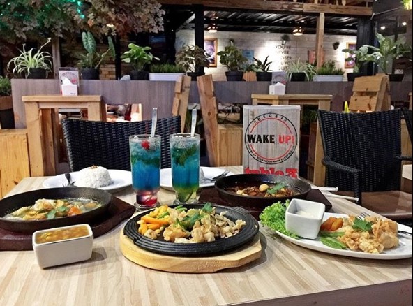 Kedai Wake Up, 1. Ngopi Doeloe, 2. Orchid Bakery and Resto, 3. Selaz Cafe, 4. Ngopi Bung, 5. Kedai Kopi Roemah 151, 6. Warung Si Hitam – D’Rumahibu Cafe &amp; Resto, 7. Bukan Cafe dan Resto, 8. Nyusu Doeloe, 9. Toga Peak Cafe, 10. Balad Coffee (Tutup), 11. Giggle box Cafe and Resto, 12. Cafe Sumantri, 13. Plumeria Cafe &amp; Creative Space, 14. Plumeria House, 15. Kedai Wake Up, 16. Banyu Biru Cafe, 17. Manualism Coffee, 18. Ex Drink Me (Tutup), 19. Wasabi Sushi &amp; Ramen Jatinangor, 20. Spot Cafe Carwash and Barbershop (Tutup), 21. Saung Alam Flora, 22. Amala Coffee, 23. Sawala Space &amp; Café, 24. Past Story, 25. LIMASAN’s FINEST – CAFE, 26. Katenjo Chill Space &amp; Coffee Bar, 27. Kopi Brontak, 28. Hej House, 29. Athenary Coffee, 30. Kedai Kopi Kharikov Sumedang, 31. Amore Cafe, 32. Milda’s House Cafe, 33. Cafe Saga, 34. Eilaji Coffee, 35. Sarvara Coffee &amp; Chill space, 36. Cheko Cafe Resto (Tutup), 37. Appa Cafe