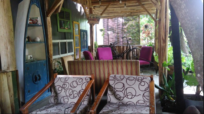 Saung Alam Flora Rangga, 1. Ngopi Doeloe, 2. Orchid Bakery and Resto, 3. Selaz Cafe, 4. Ngopi Bung, 5. Kedai Kopi Roemah 151, 6. Warung Si Hitam – D’Rumahibu Cafe &amp; Resto, 7. Bukan Cafe dan Resto, 8. Nyusu Doeloe, 9. Toga Peak Cafe, 10. Balad Coffee (Tutup), 11. Giggle box Cafe and Resto, 12. Cafe Sumantri, 13. Plumeria Cafe &amp; Creative Space, 14. Plumeria House, 15. Kedai Wake Up, 16. Banyu Biru Cafe, 17. Manualism Coffee, 18. Ex Drink Me (Tutup), 19. Wasabi Sushi &amp; Ramen Jatinangor, 20. Spot Cafe Carwash and Barbershop (Tutup), 21. Saung Alam Flora, 22. Amala Coffee, 23. Sawala Space &amp; Café, 24. Past Story, 25. LIMASAN’s FINEST – CAFE, 26. Katenjo Chill Space &amp; Coffee Bar, 27. Kopi Brontak, 28. Hej House, 29. Athenary Coffee, 30. Kedai Kopi Kharikov Sumedang, 31. Amore Cafe, 32. Milda’s House Cafe, 33. Cafe Saga, 34. Eilaji Coffee, 35. Sarvara Coffee &amp; Chill space, 36. Cheko Cafe Resto (Tutup), 37. Appa Cafe
